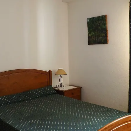 Apartmán Apartamento 2 Quartos, 2 Casas De Banho E Grande Sala *