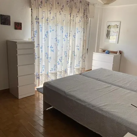 Daire Apartamento 2 Quartos, 2 Casas De Banho E Grande Sala Alvor