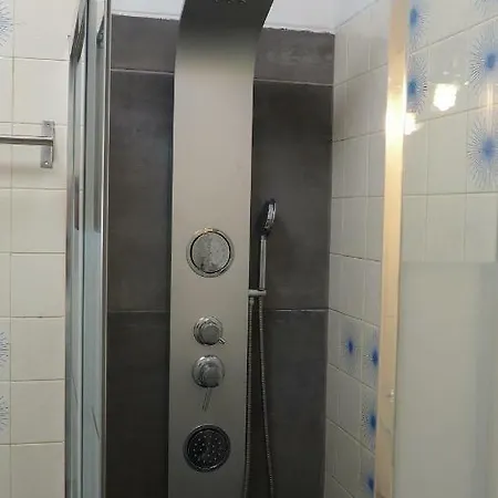 Apartamento 2 Quartos, 2 Casas De Banho E Grande Sala Daire Alvor